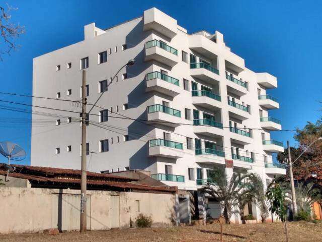 APARTAMENTO à venda, 3 quartos, 1 suíte, 2 vagas, JARAGUA - Uberlândia/MG