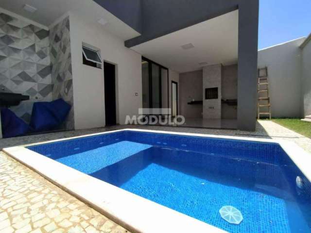 CASA RESIDENCIAL à venda, 2 quartos, 4 vagas, Granada - Uberlândia/MG