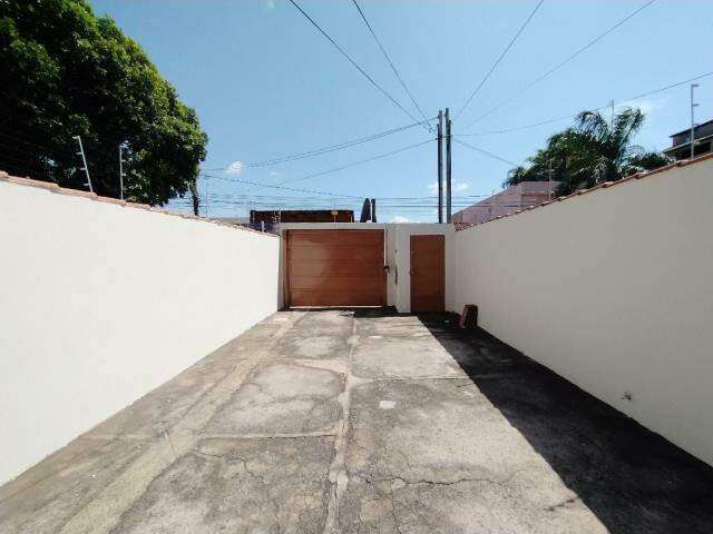 CASA RESIDENCIAL à venda, 4 quartos, 1 vaga, Custódio Pereira - Uberlândia/MG