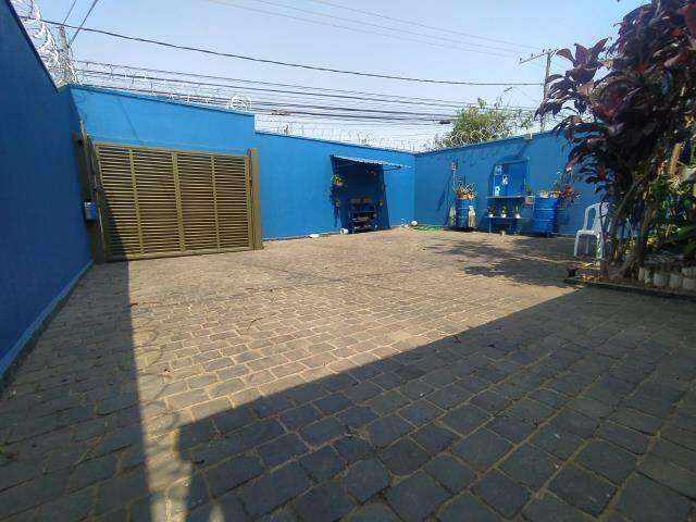 CASA RESIDENCIAL à venda, 3 quartos, 1 suíte, 3 vagas, NOSSA SENHORA APARECIDA - Uberlândia/MG