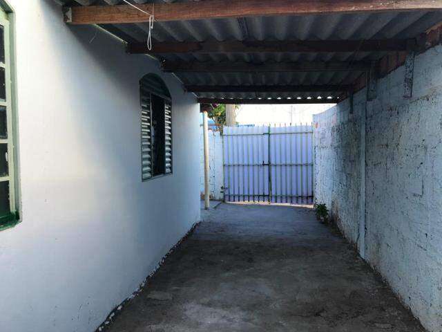 CASA RESIDENCIAL à venda, 2 quartos, 1 suíte, 2 vagas, Laranjeiras - Uberlândia/MG