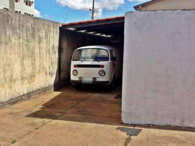 CASA RESIDENCIAL à venda, 5 quartos, 2 vagas, Santa Mônica - Uberlândia/MG