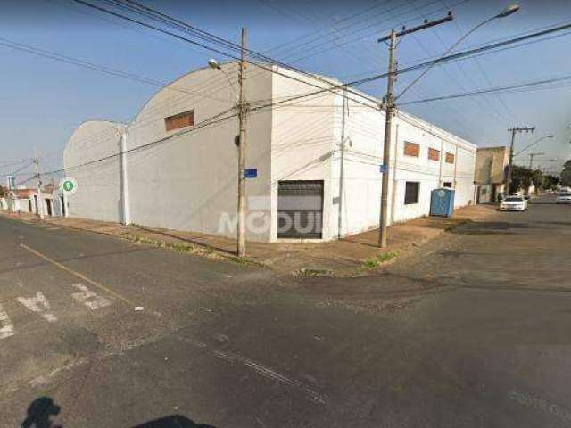 Galpão Comercial para alugar no bairro Tibery