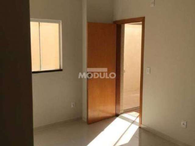 APARTAMENTO à venda, 2 quartos, 1 vaga, LAGOINHA - Uberlândia/MG