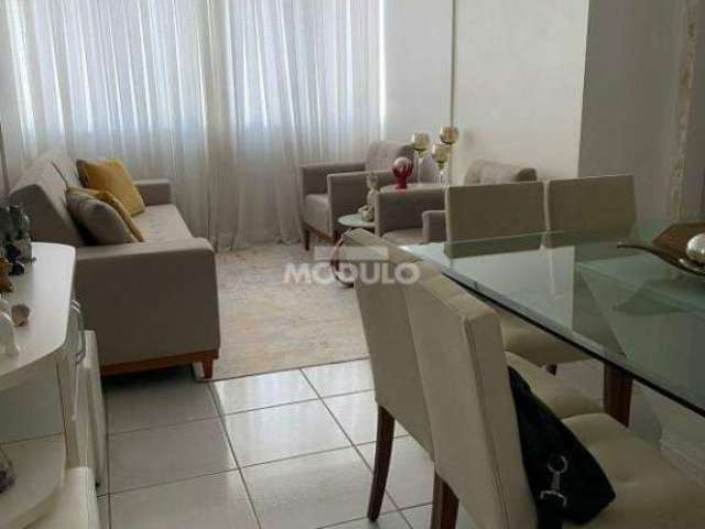 APARTAMENTO à venda, 3 quartos, 1 suíte, 1 vaga, Martins - Uberlândia/MG