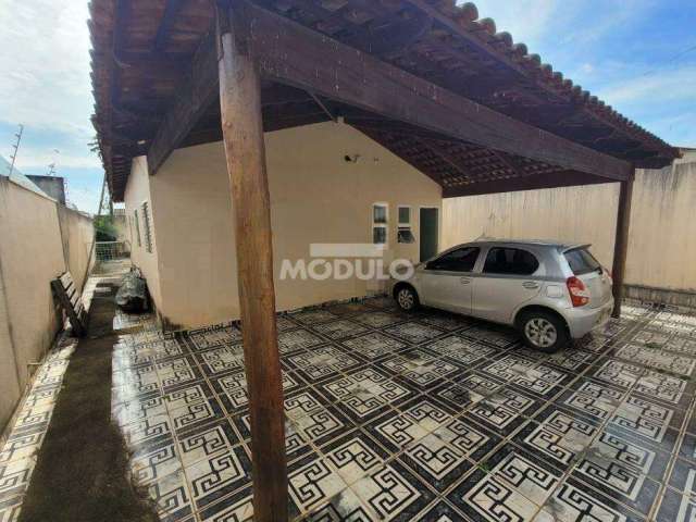 CASA RESIDENCIAL à venda, 3 quartos, 1 suíte, 5 vagas, NOVA UBERLANDIA - Uberlândia/MG