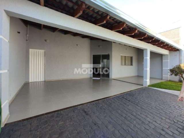 CASA RESIDENCIAL à venda, 3 quartos, 1 suíte, 4 vagas, Granada - Uberlândia/MG