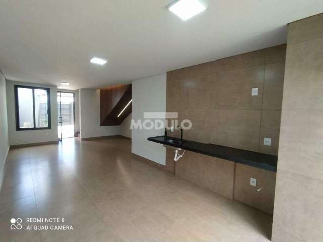 CASA RESIDENCIAL à venda, 3 quartos, 1 suíte, 2 vagas, Quinta Alto Umuarama - Uberlândia/MG