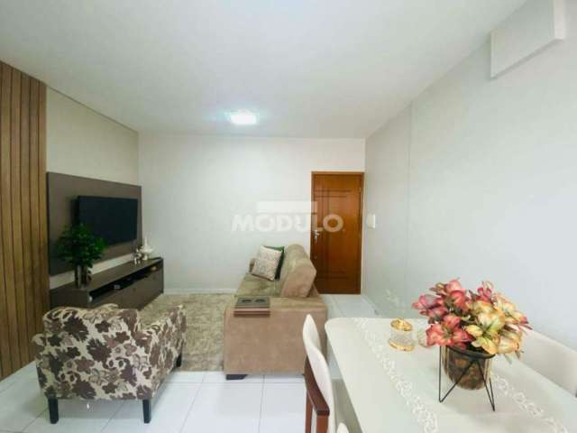 APARTAMENTO à venda, 2 quartos, 1 suíte, Santa Mônica - Uberlândia/MG