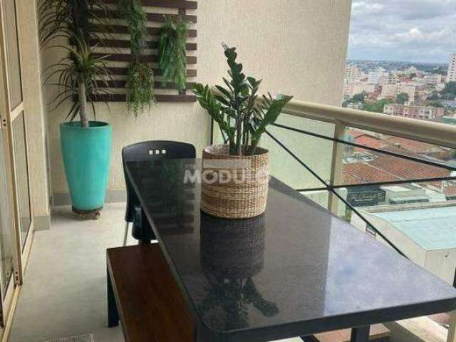 Excelente Apartamento todo montado na regiao central