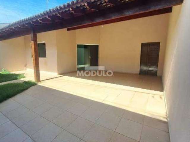 CASA RESIDENCIAL à venda, 3 quartos, 1 suíte, 2 vagas, JARDIM INCONFIDENCIA - Uberlândia/MG