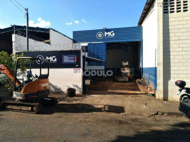 Galpão comercial para locação no bairro Tibery