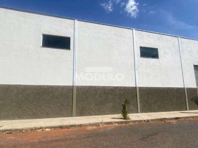 Barracão comercial para locação bairro Planalto