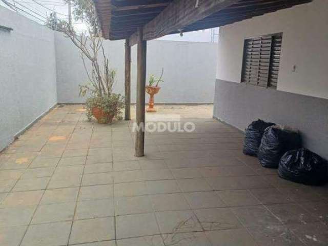 Excelente Casa com Otimo acabamento Santa Monica