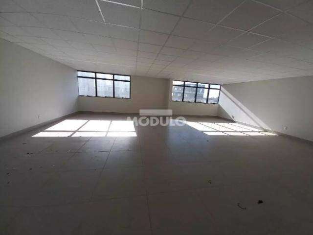 Sala comercial para locação, bairro Jardim Karaiba