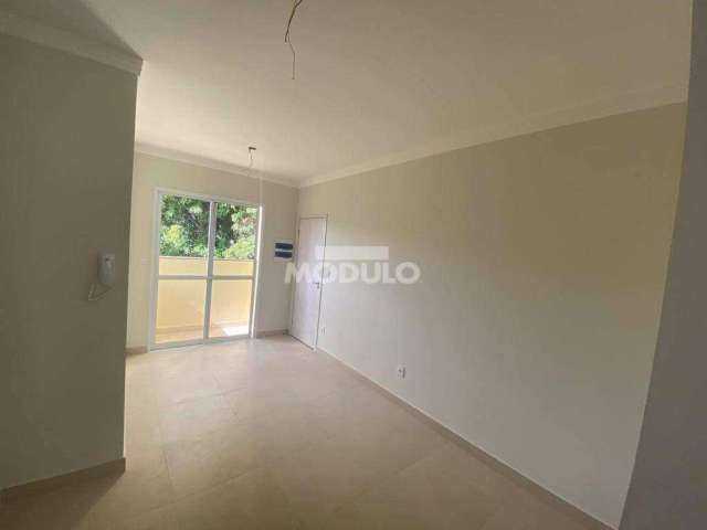 APARTAMENTO à venda, 2 quartos, 1 suíte, 1 vaga, Osvaldo Rezende - Uberlândia/MG