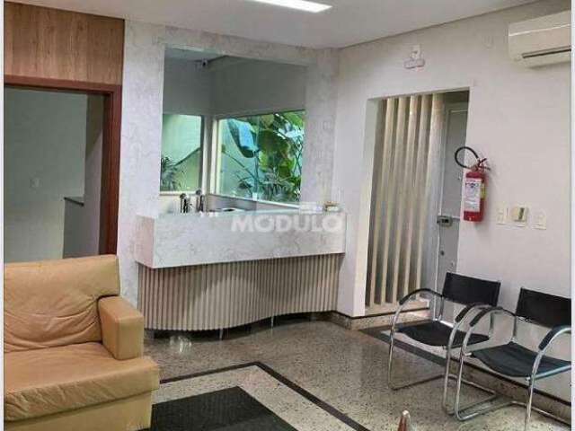 Sala comercial para locação no Bairro Fundinho