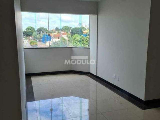 APARTAMENTO à venda, 3 quartos, 1 suíte, 2 vagas, Tubalina - Uberlândia/MG