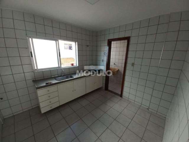 Apartamento para locação no Santa Mônica