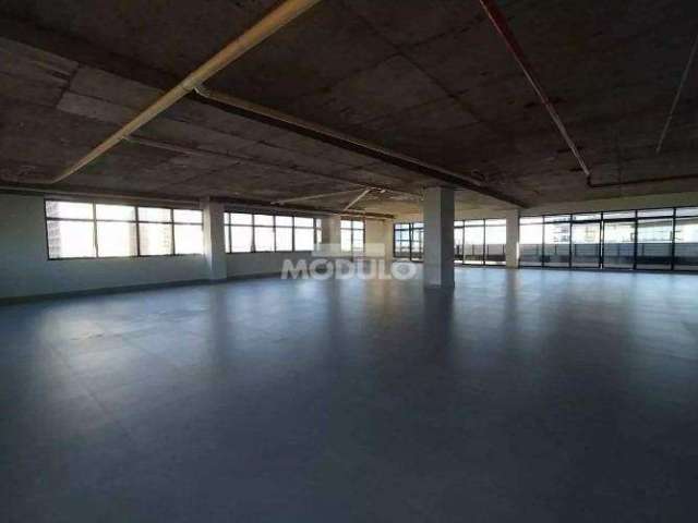 Sala comercial para locação no JARDIM KARAIBA