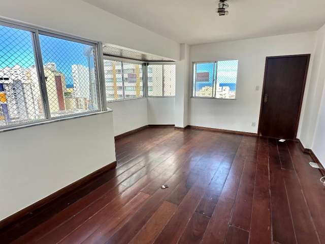 apartamento de 3 quartos na pituba condomínio Uliana andar alto vista mar