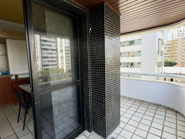 Apartamento quarto e sala no Vitoria Residencial com varanda e nascente