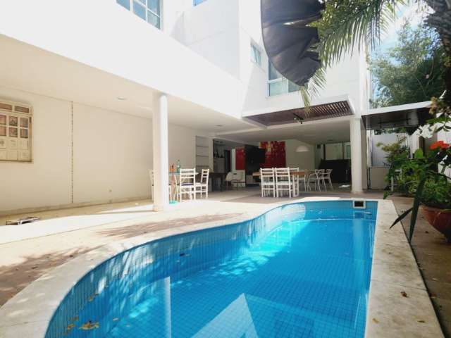 Casa a venda 5 quartos em Alphaville Salvador 1 Residencial Itapuã com piscina e área gourmet