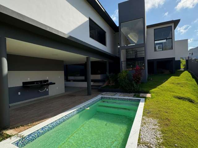 Casa a venda em Alphaville Litoral norte 3 com 3 suites piscina e area gourmet