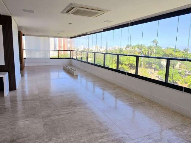 Apartamento a venda em Ondina 4 suítes vista mar reformado no Saint Michel