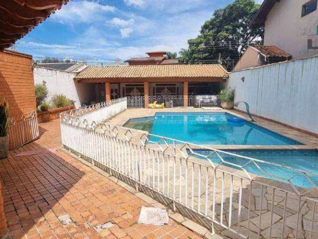 Casa com 2 dormitórios à venda, 228 m² por R$ 900.000,00 - Vila Verde - Piracicaba/SP