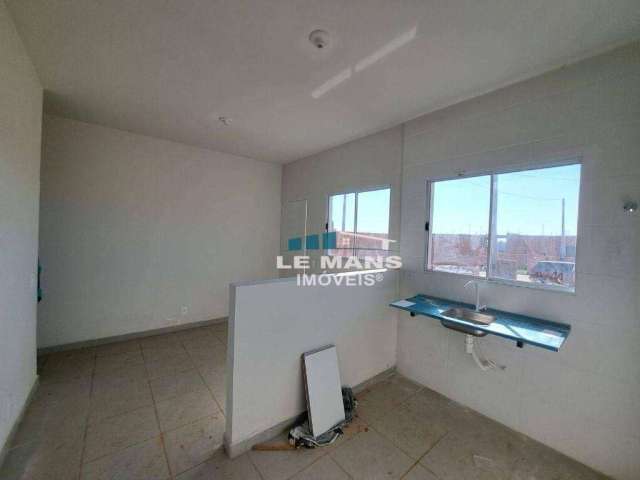 Casa com 2 dormitórios à venda, 57 m² por R$ 200.000,00 - Azaleas - Saltinho/SP