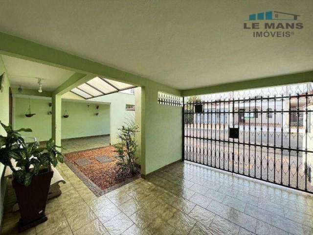 Casa com 3 dormitórios à venda, 275 m² por R$ 690.000,00 - Vila Rezende - Piracicaba/SP