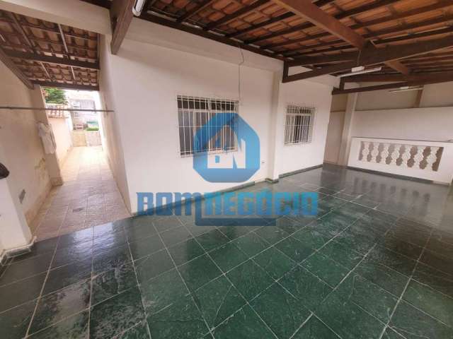 Casa com 3 dormitórios à venda, SANTA HELENA, GOVERNADOR VALADARES - MG