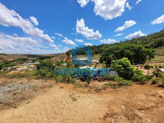 Chácara com 2 dormitórios à venda,1000.00 m , GOVERNADOR VALADARES - MG