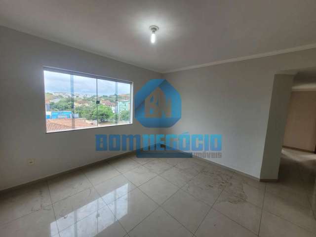 Apartamento com 3 dormitórios à venda, GRÃ-DUQUESA, GOVERNADOR VALADARES - MG