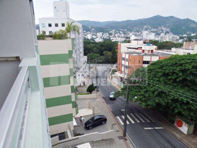 Apartamento à venda no bairro Trindade em Florianópolis