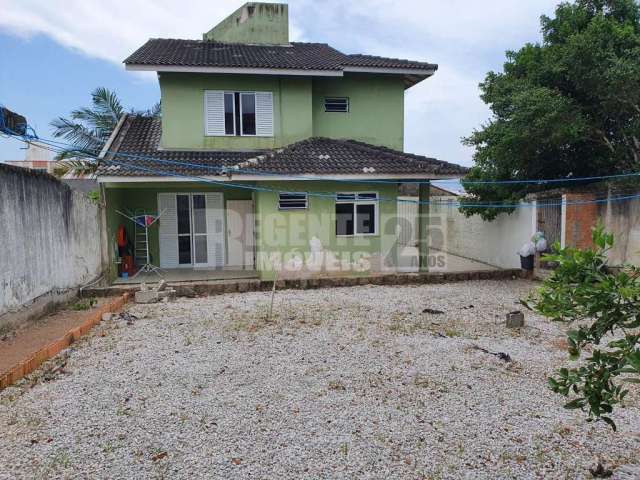 Casa à venda com 3 dormitórios no Bairro Jardim Atlântico