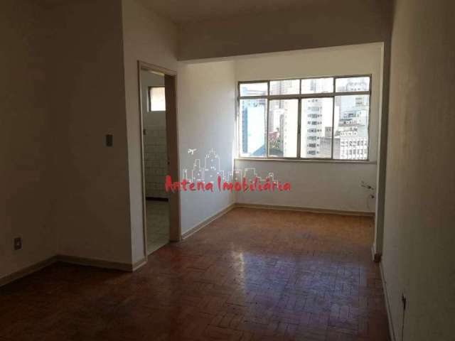 Kitnet / Stúdio à venda na Rua Vitorino Carmilo, Santa Cecília, São Paulo, 30 m2 por R$ 275.000