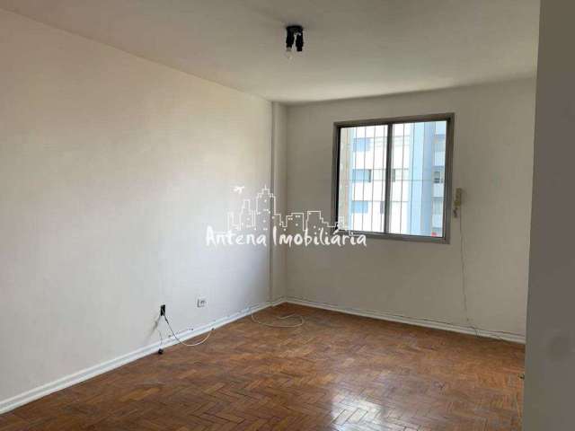 Apartamento com 1 quarto para alugar na Rua Vitorino Carmilo, Barra Funda, São Paulo, 38 m2 por R$ 1.250