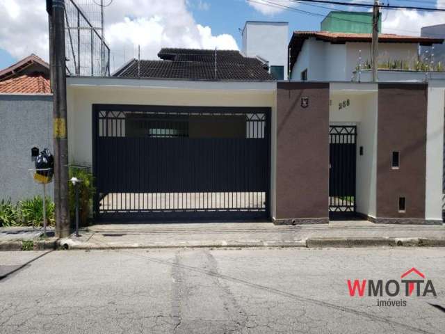 Vende se excelente casa na vila oliveira com 03 dorms  sendo 01 suíte 03 banheiros, 5 vagas de garagem