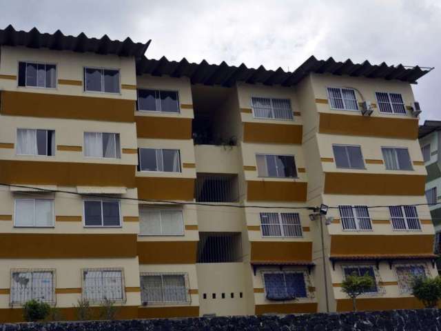 Apartamento para Venda em Salvador, Arraial do Retiro, 2 dormitórios, 1 banheiro, 2 vagas