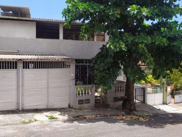 Casa para Venda em Salvador, IAPI, 3 dormitórios, 3 suítes, 4 banheiros, 2 vagas