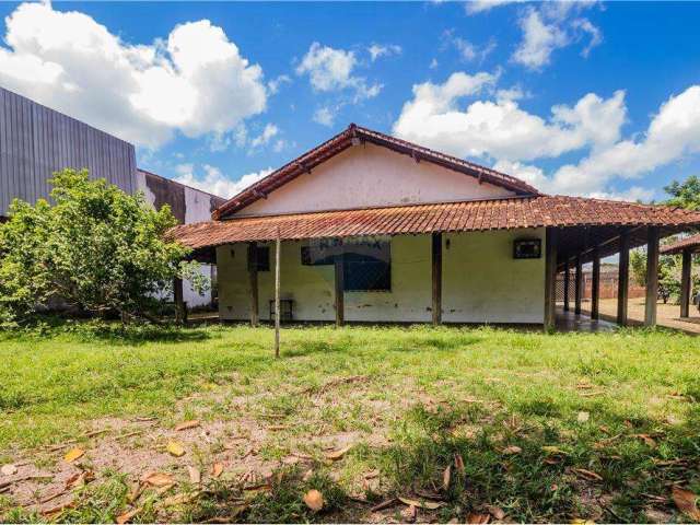 Bela Casa com 4 quartos, e ótimo terreno - 2.591m² - Centro, Ananindeua