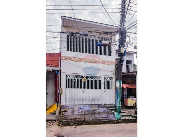 Casa de 2 pavimentos com 2 suites à venda no bairro que mais cresce em Belém - Marambaia