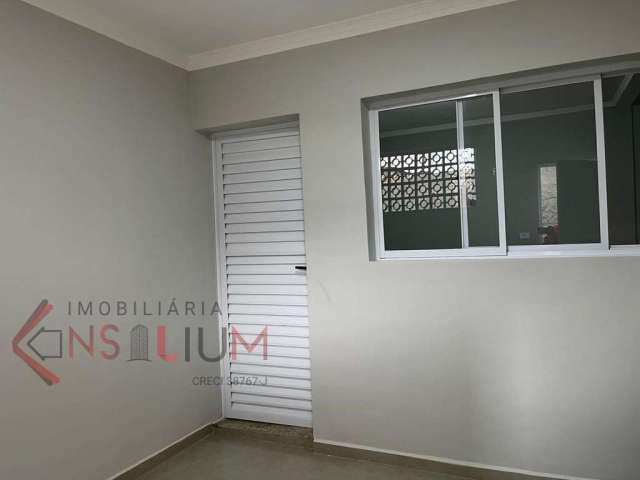 Casa para Venda em Poá, Jardim Medina, 3 dormitórios, 1 banheiro, 2 vagas