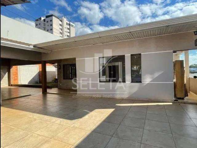 Casa residencial e comercial para locação no centro de cascavel