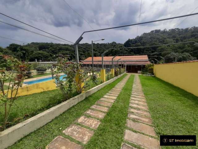 Bela Chácara à venda em Mairiporã com lago - 2.775m² por R$780 mil!