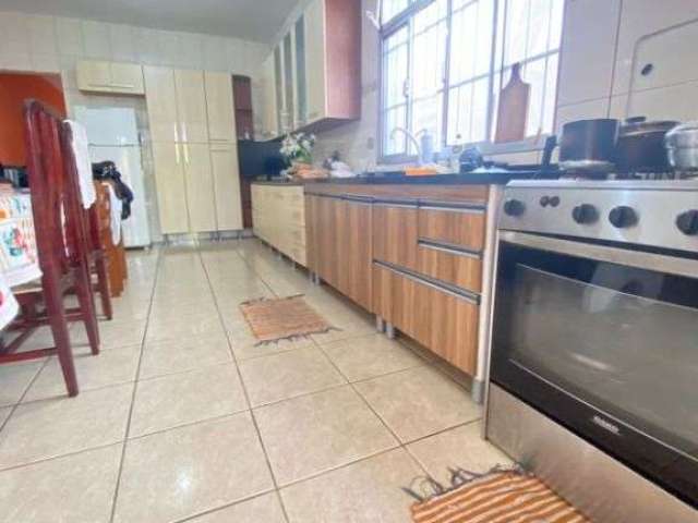 Sobrado com 3 dormitórios à venda, 200 m² por R$ 480.000,00 - Jardim Valéria - Guarulhos/SP