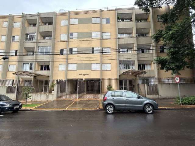 LOCAÇÃO | Apartamento, com 3 quartos em Zona 03, Maringá