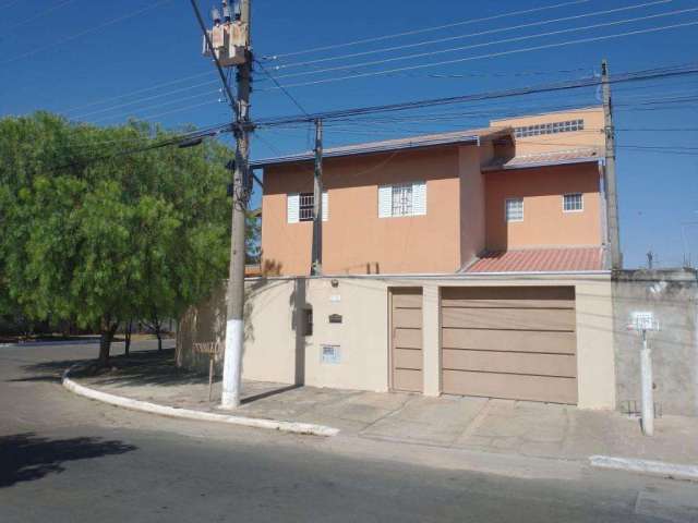 Casa com 3 dormitórios à venda, 200 m² por R$ 700.000,00 - São José - Paulínia/SP